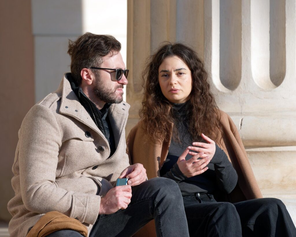 Communication couple